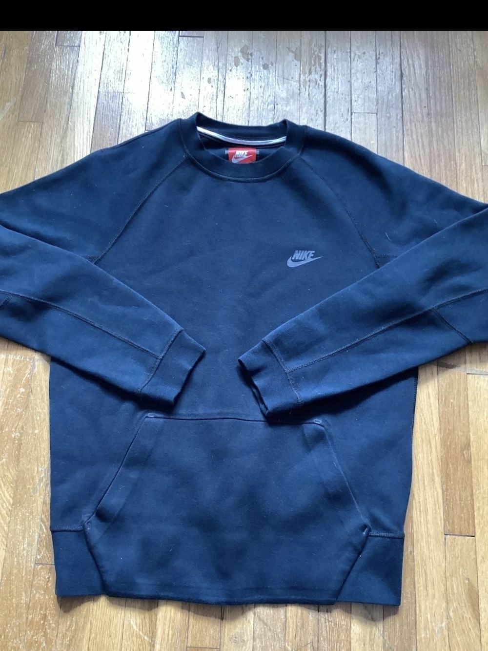 SPORTY Nike Men's Small Solid Black Crew-Neck Fleece Sweatshirt,Cotton Blend